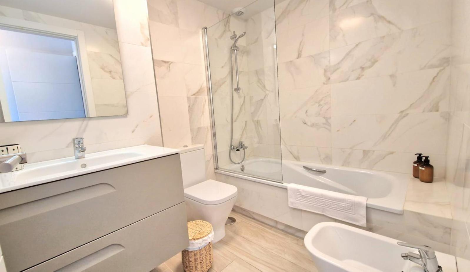 Amplio Y Comodo Apartamento. Granadilla De Abona Eksteriør bilde